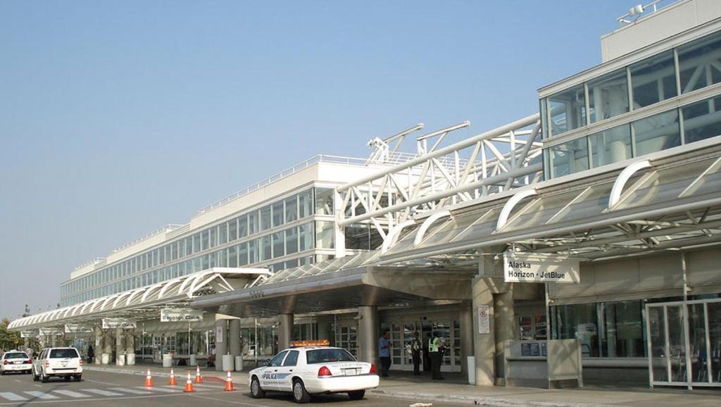 Holiday Inn Express Hotel & Suites Ontario Airport-Mills Mall By Ihg Rancho Cucamonga Exteriör bild
